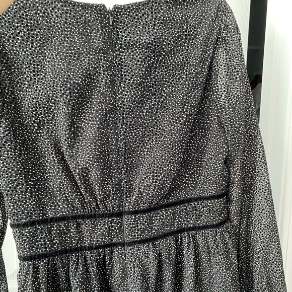 SALE Gal meets glam Skylar Chiffon Dress, 6 - Picture 9 of 12